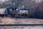 its a chilly morning in carolina as 192 finally gets a signal at tryon street to come to the yard