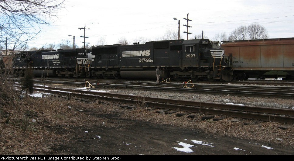 NS 2527 & 9358