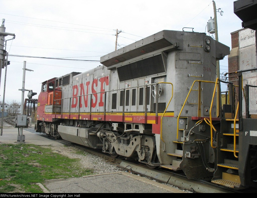 BNSF 548