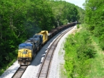 CSX 9028 on Q505