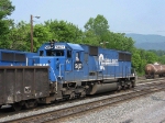 NS 5437 switching in the yard