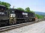 NS 9582 Sitting on the main line north