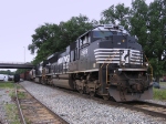 NS 2685 & 9493 with The Sunday Morning "Goodies"