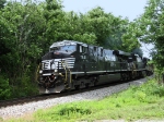 NS 7631 is picking up speed as it heads north towards Hagerstown, MD.