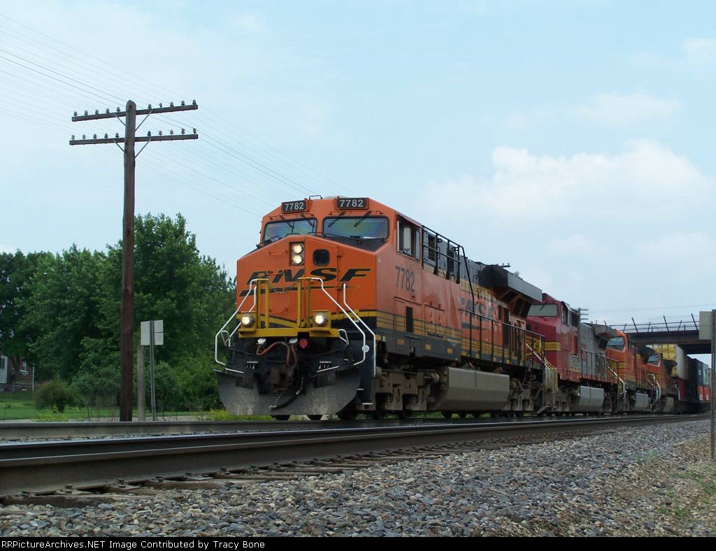 BNSF 7782