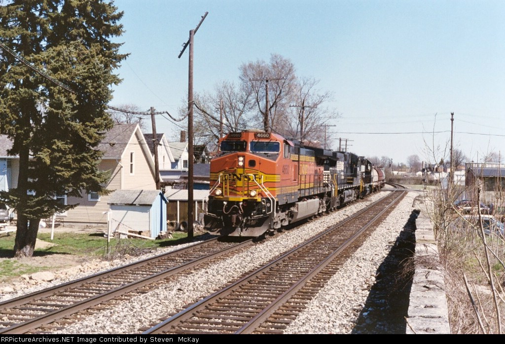 BNSF 4660