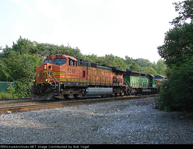 BNSF 5519