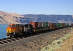 BNSF 4883 East