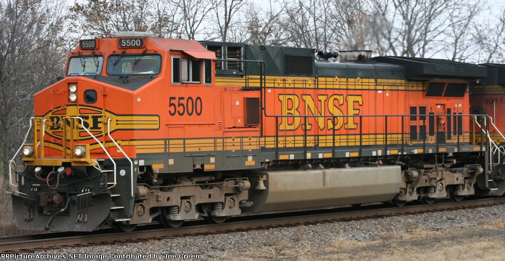 BNSF 5500