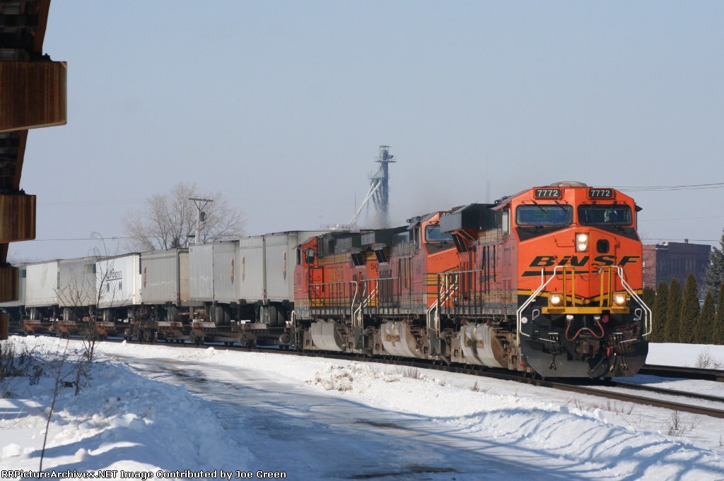 BNSF 7772