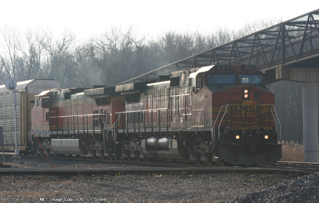 BNSF 663