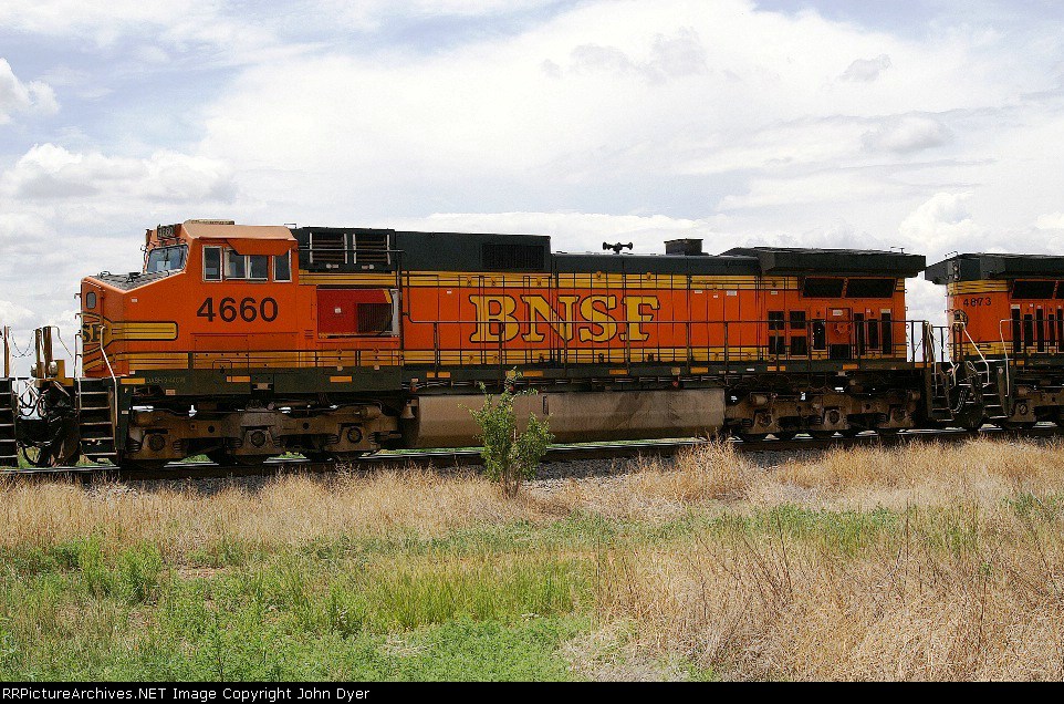 BNSF 4660