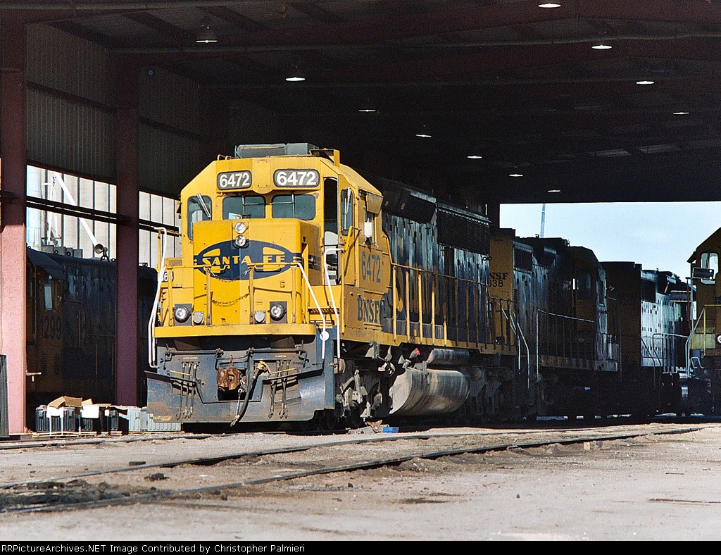 BNSF 6472