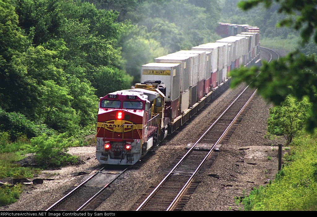 ATSF 923