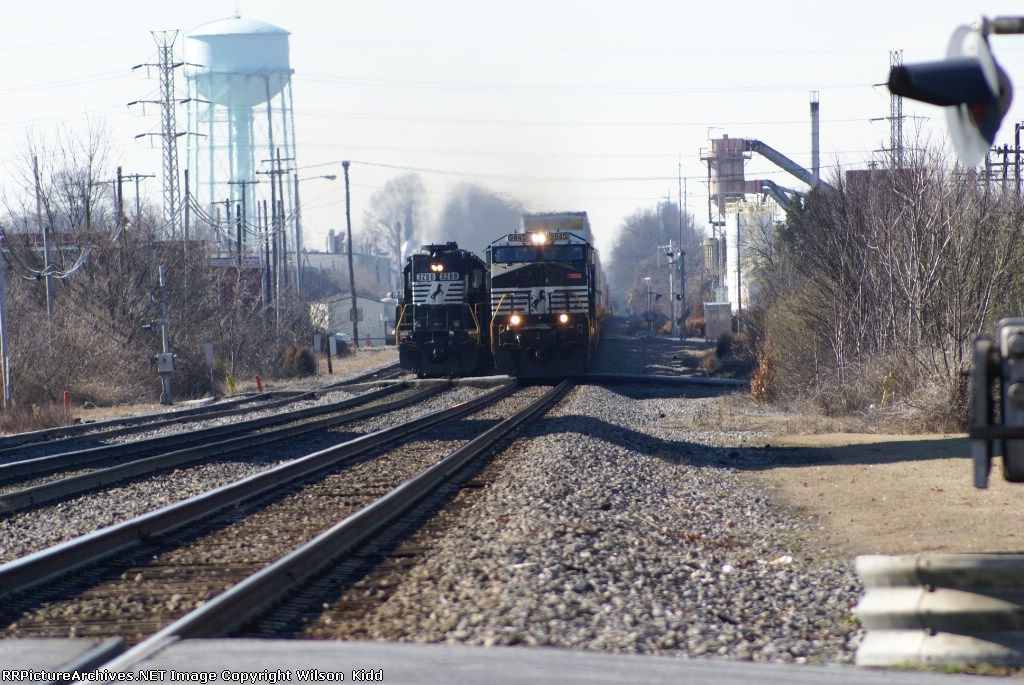 NS 9845 and NS 3288 side by side