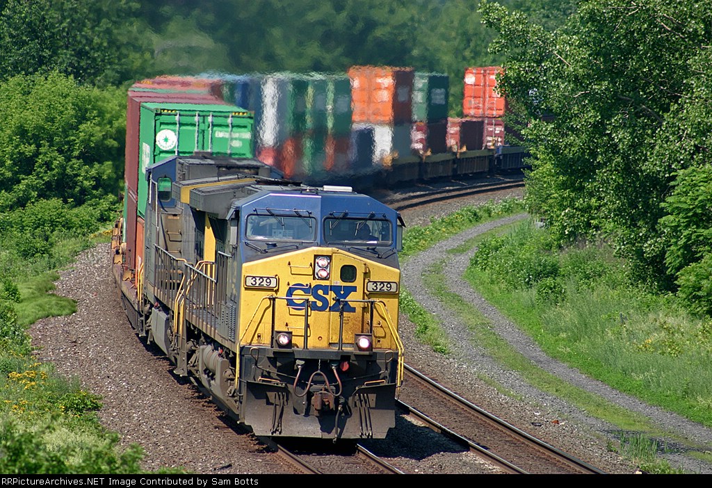 CSX 329