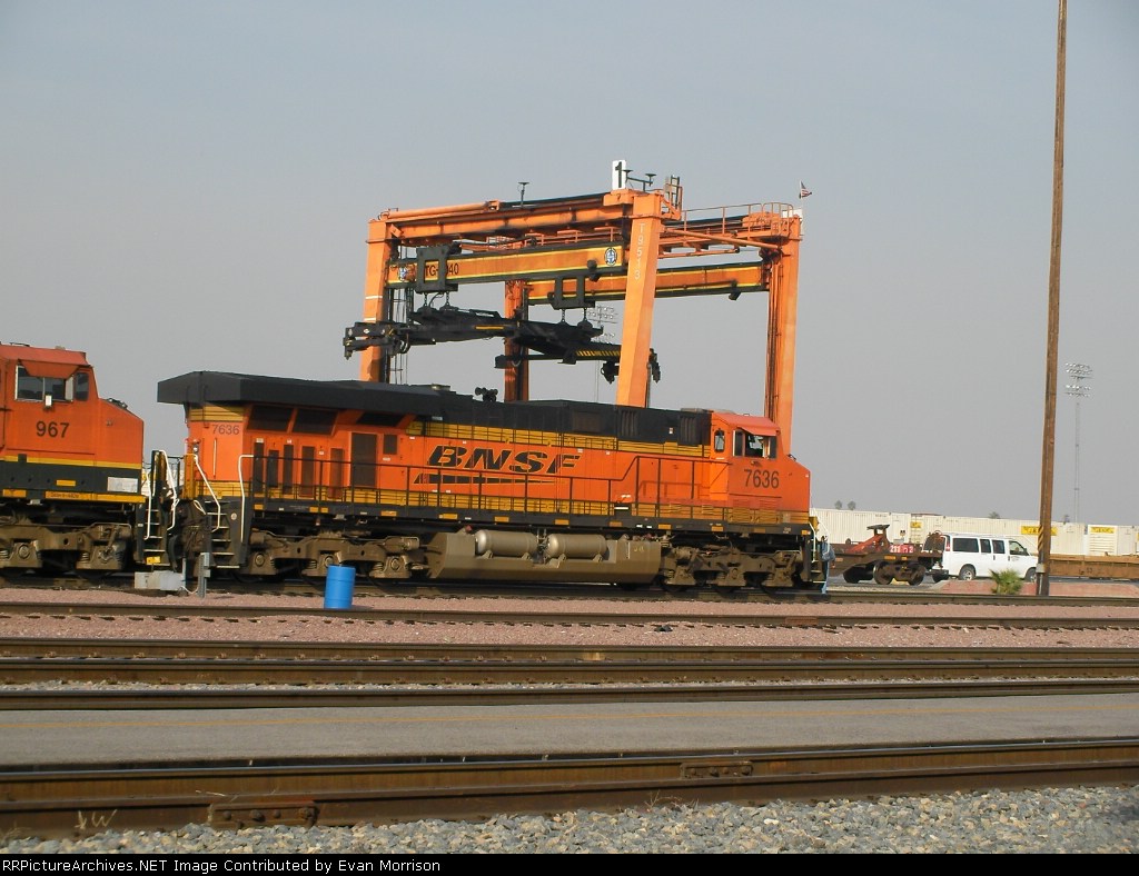 BNSF 7636