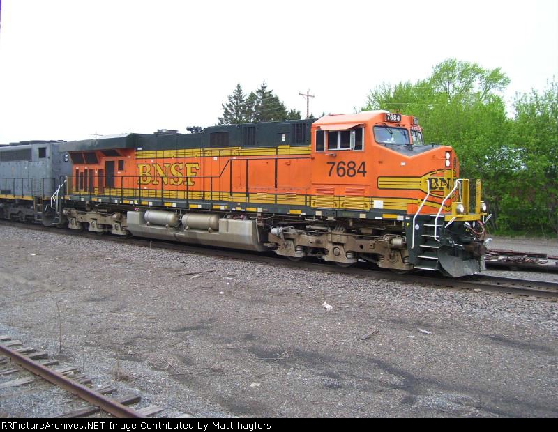 BNSF 7684