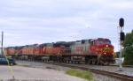 BNSF 750