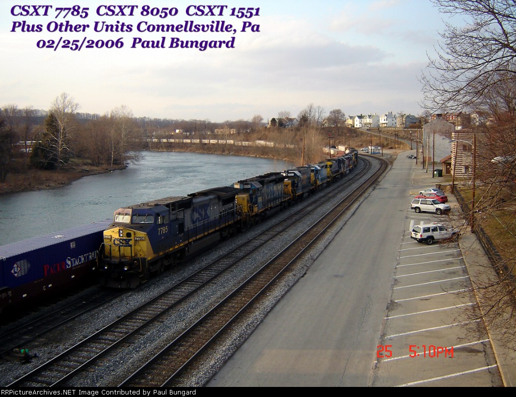 CSX 778 C40-8W 5 CSXT 8050 SD40-2 CSXT 1551 GP15-1  02/25/2006