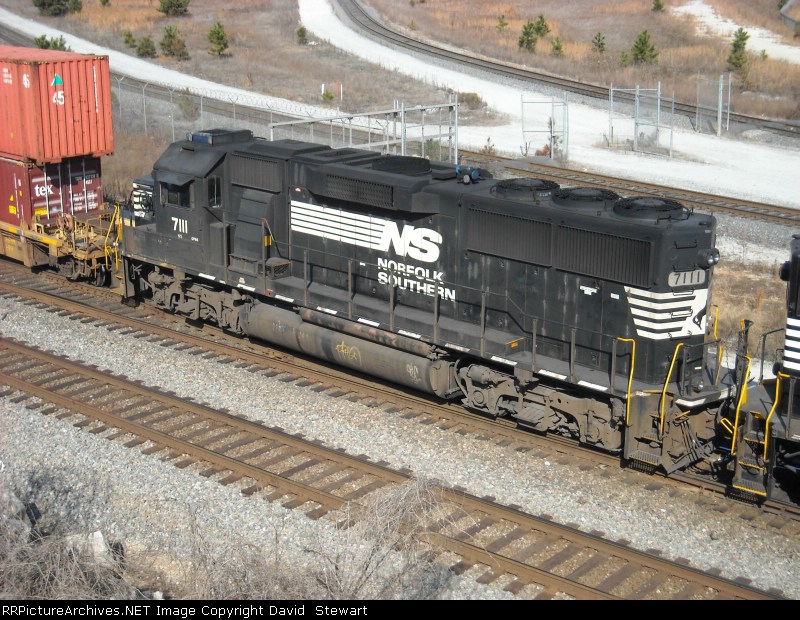 NS 7111