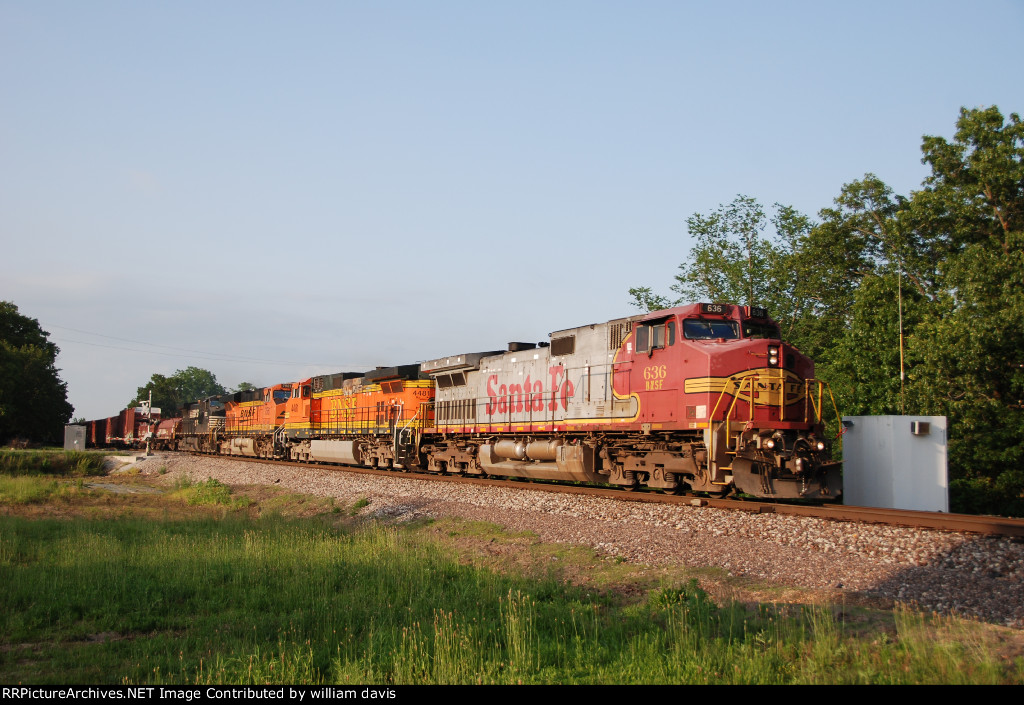 BNSF'S Thayer Sub