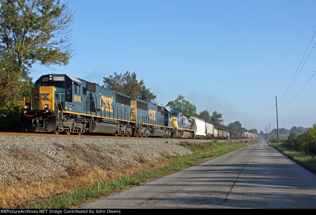 CSX 8606/CSXT Q237