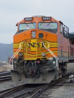 BNSF 5683