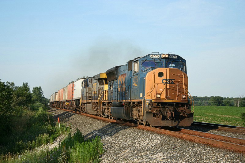 CSX 4775