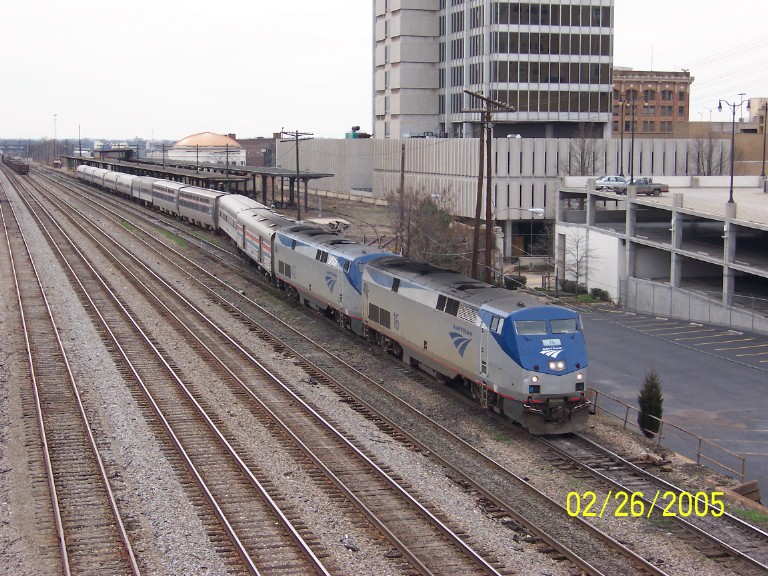 Amtrak train 20 snakes out of Amtrak station.