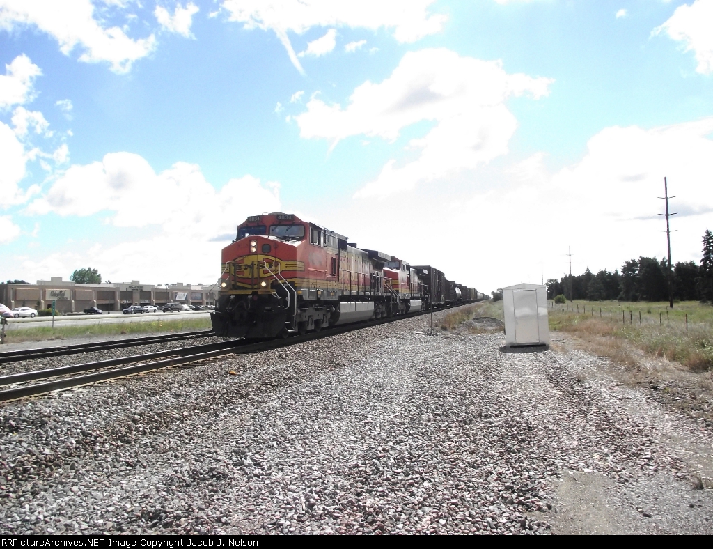 BNSF 4834