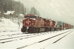 Eastbound stack train awaits new crew