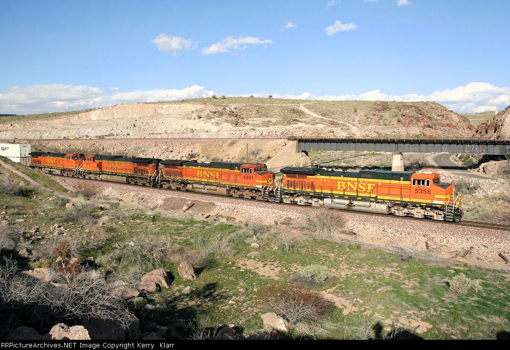 BNSF 5358