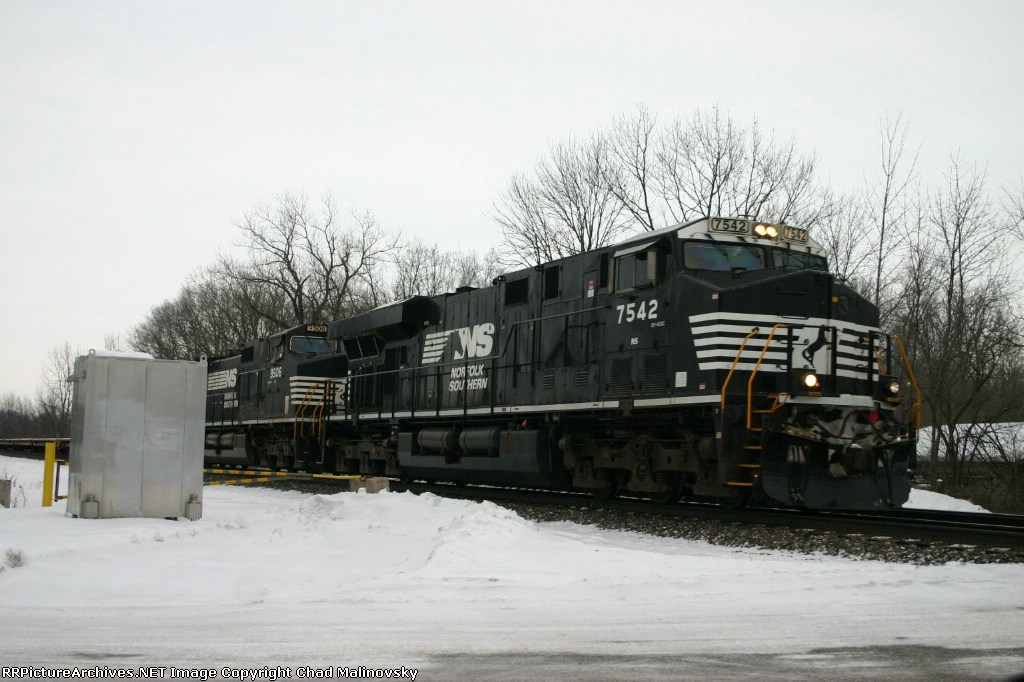 NS 7542 west