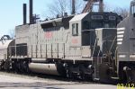 Closeup of NREX 9308 on NS train 334