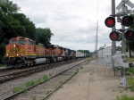 090718063 Eastbound BNSF freight approaching North La Crosse Yard on St. Croix Sub.