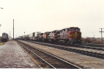 Westbound intermodal nears crew change