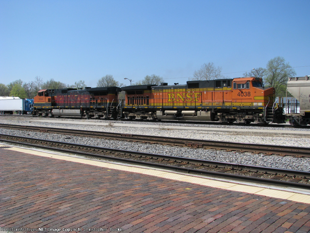 BNSF 4038