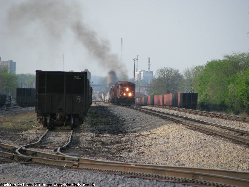 CN 2452