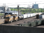 UPY 741 & 644 work the yard as road power sits nearby