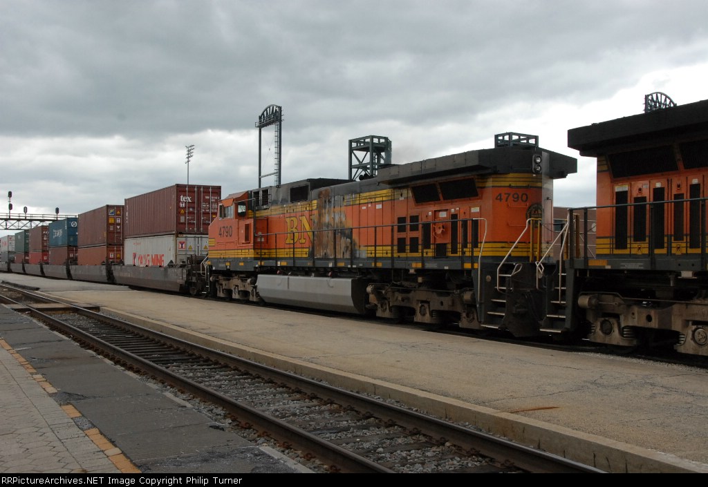 BNSF 4790