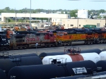 BNSF 660 and 4934