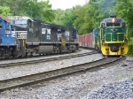 Reading and Northern and Norfolk Southern pass each other in the CP Yard