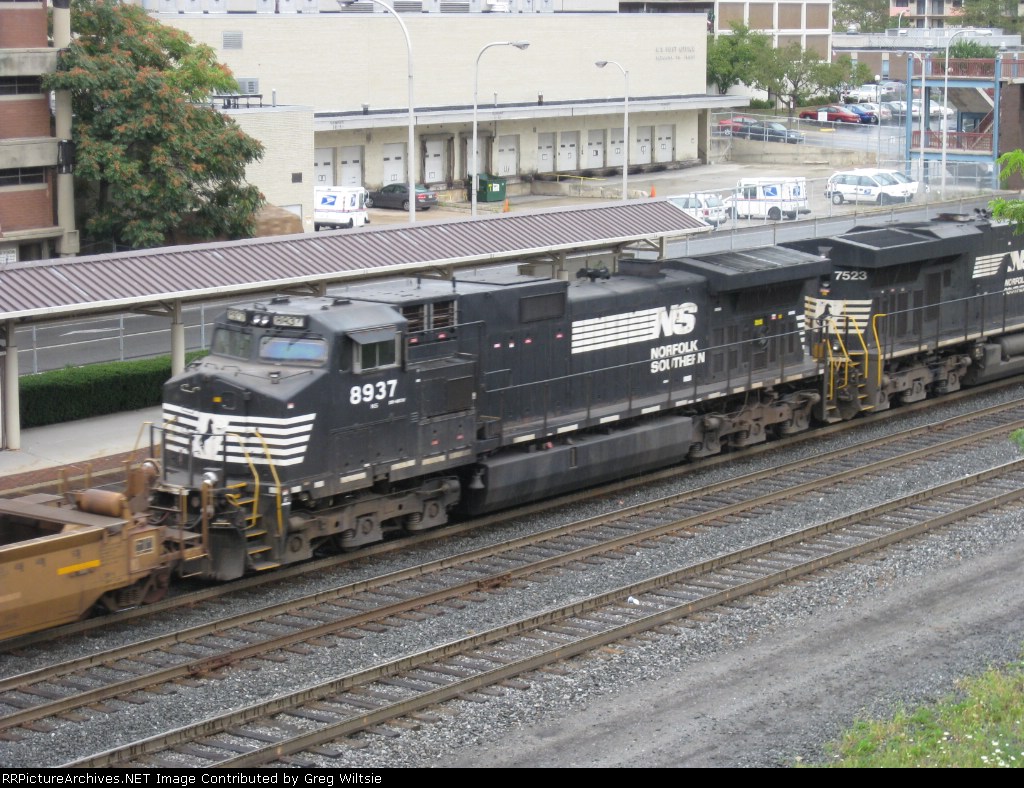 NS 8937