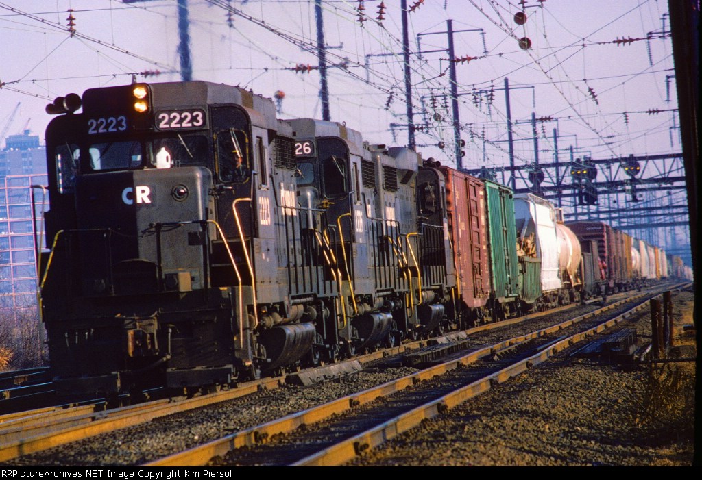 Conrail GP30 #2223