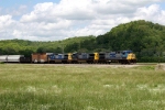 CSX Train Q575