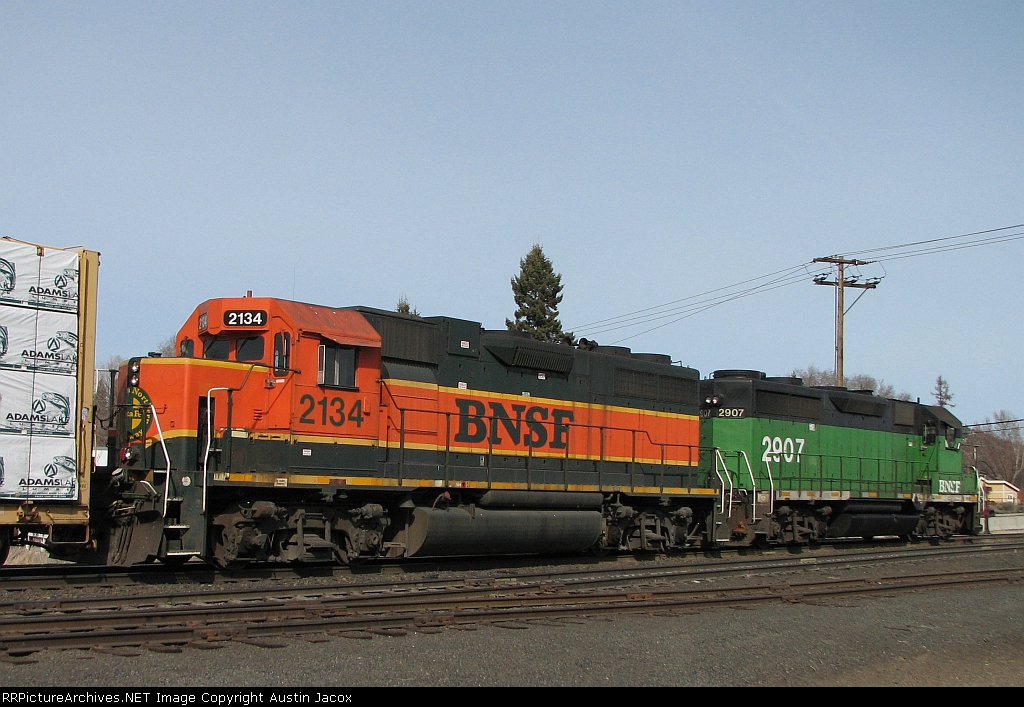 BNSF 2134