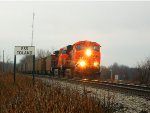 BNSF 5768 & BNSF 5642