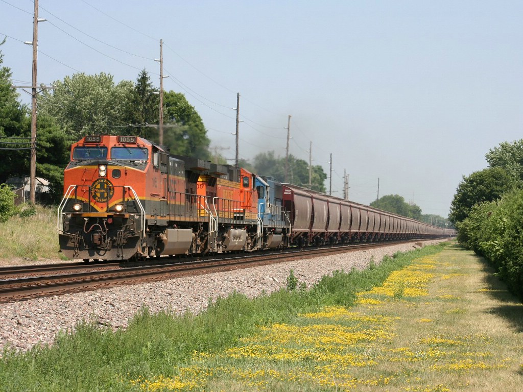 BNSF 1055