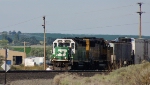 BNSF 1519 leads the Connell Turn back to Pasco